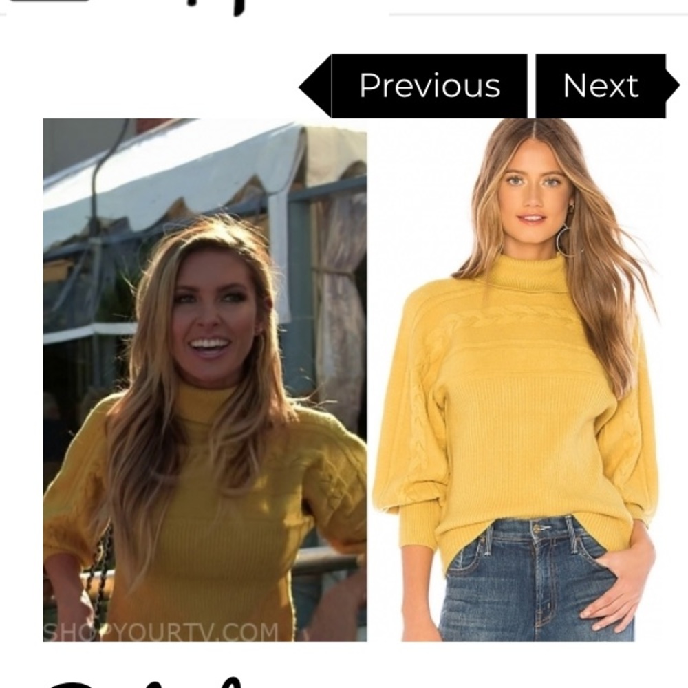 JOA cable turtleneck sweater